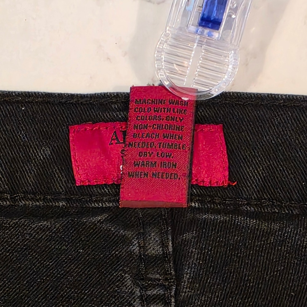 Alfani Slim Straight Stretch Jeans Mens 38x32 Black Denim RN128172 - Picture 6 of 8